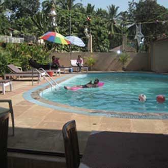 Hotel Balaji Calangute Resort ภายนอก รูปภาพ